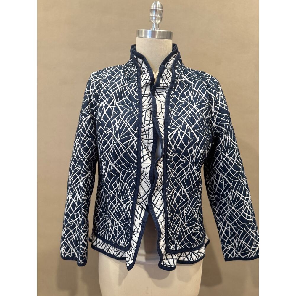 Stylish Trimdin Artisan Reversable Jacket with Contrasting Trim, M, MSRP $168